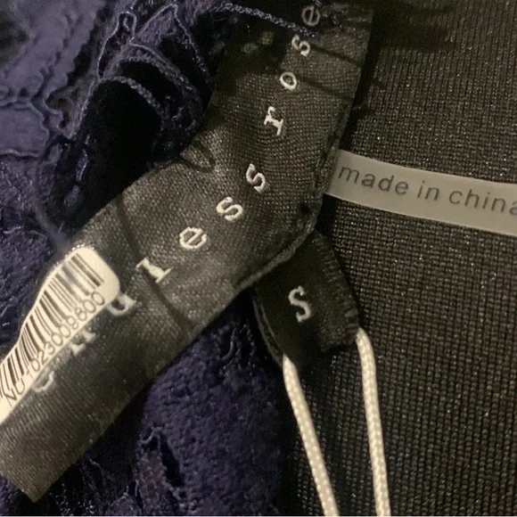 ENDLESS ROSE dress lace - Picture 7 of 7